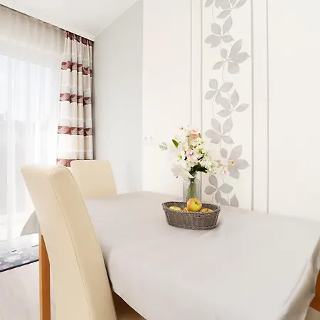 Haus Tweeflunken 1 *